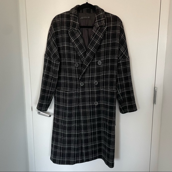 Zara Jackets & Blazers - LAST CHANCE! Zara plaid coat